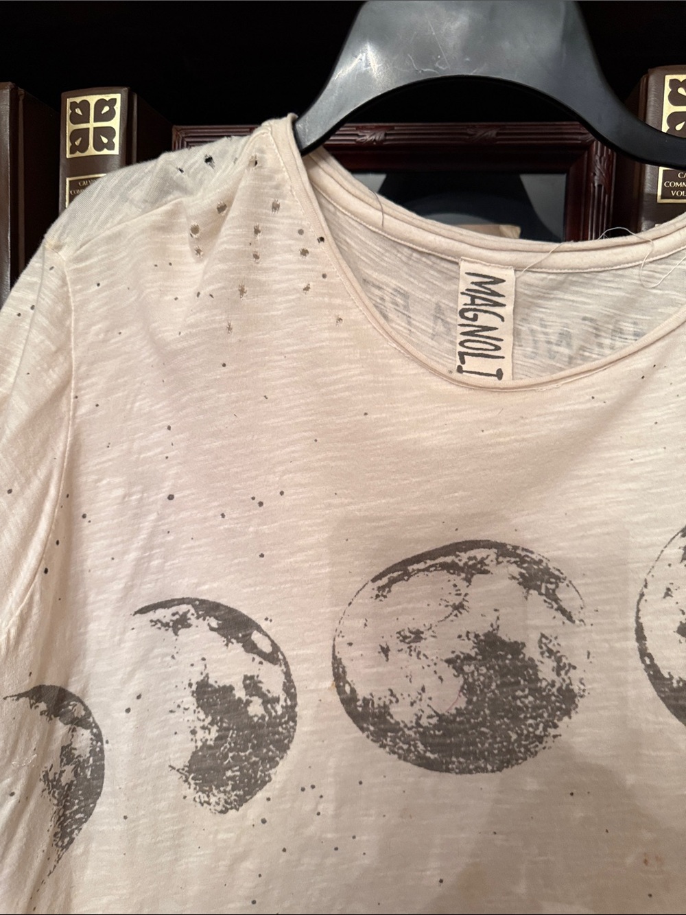 Magnolia Pearl  Cream Graphic Tee with Moon Print